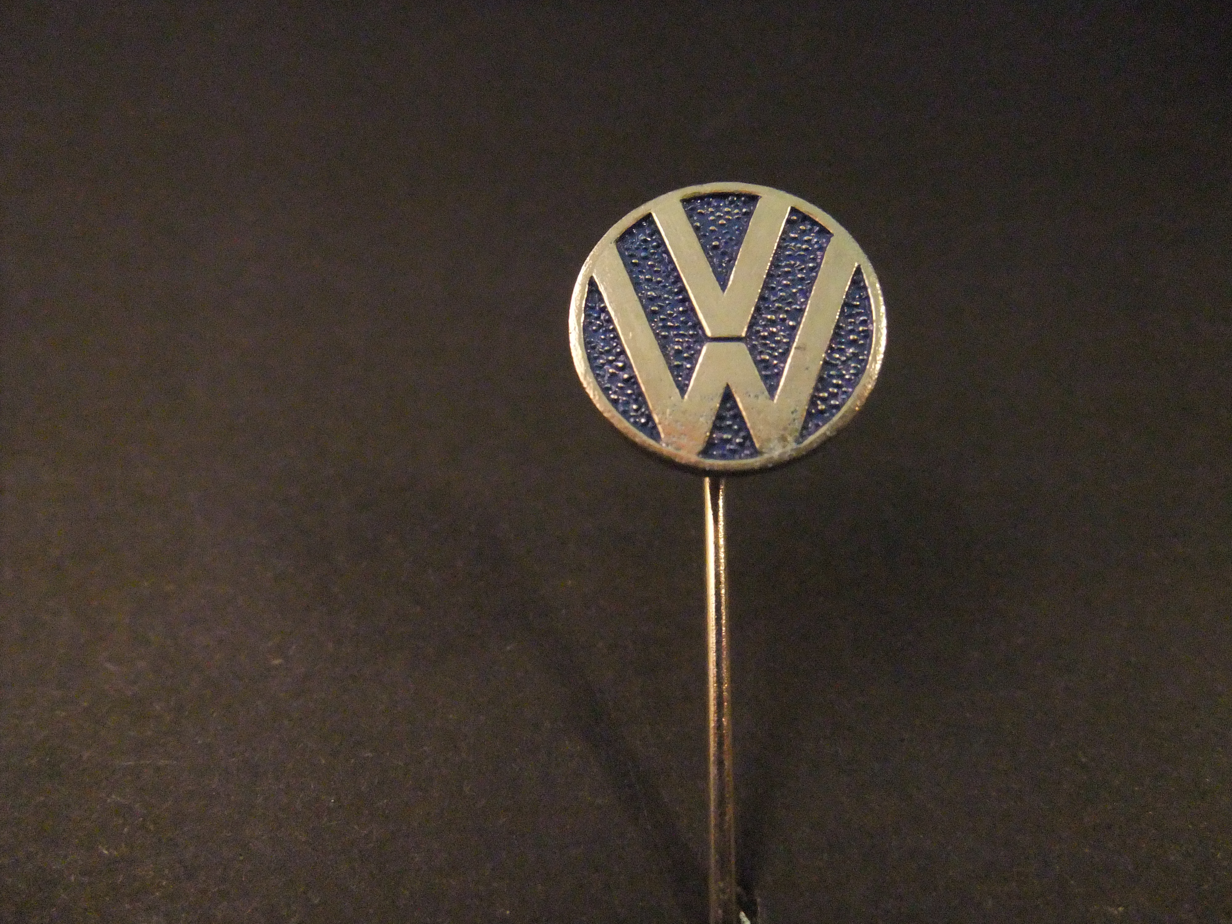 Volkswagen auto logo ( zilverkleurige letters)